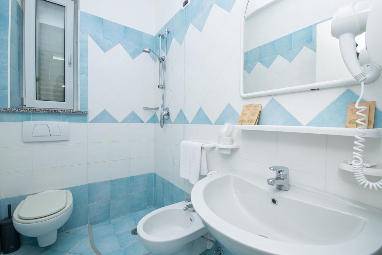 Villa Al Mare - Famiglia Calise Forio di Ischia Exteriör bild
