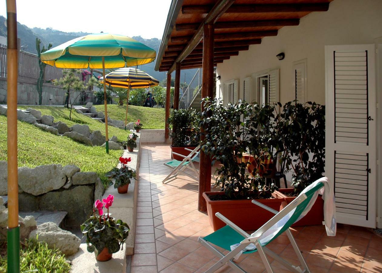 Villa Al Mare - Famiglia Calise Forio di Ischia Exteriör bild